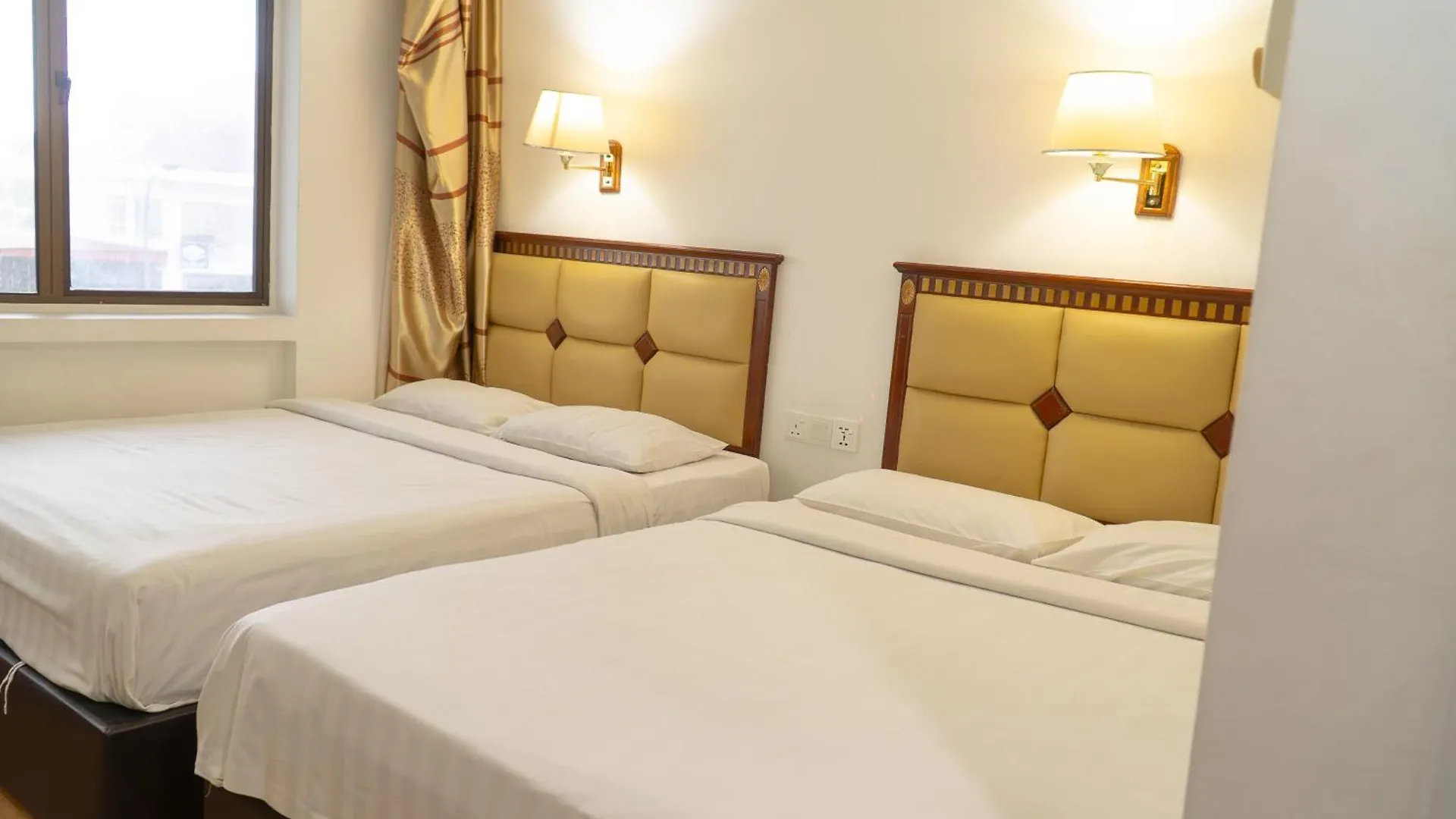 Borneo Suites Hotel 코타키나발루